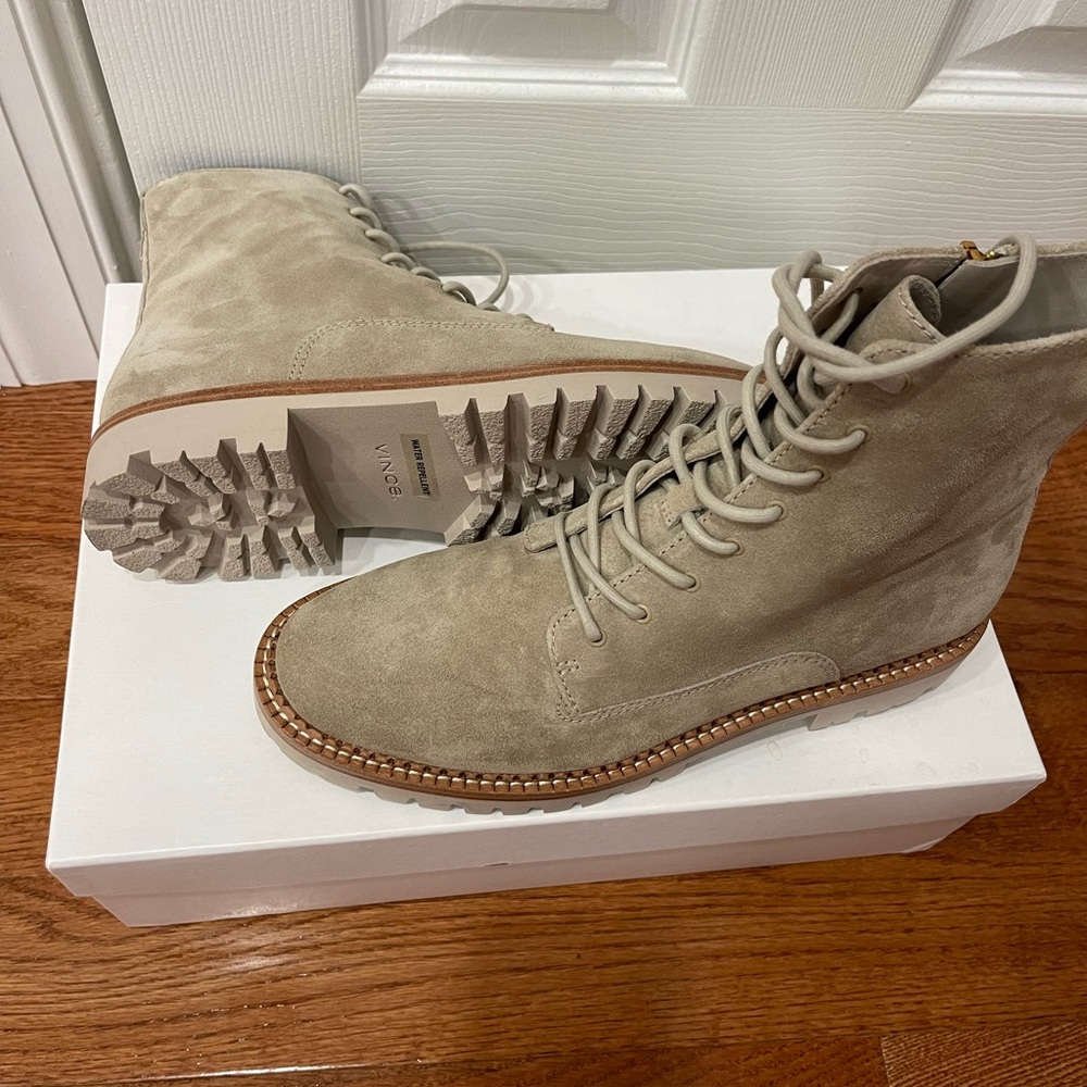 Vince Womens Cabria Lug  Suede Ankle Combat & Lace-up Boots Shoes